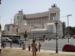 Plaza de Venecia y el monumento al unificador del país